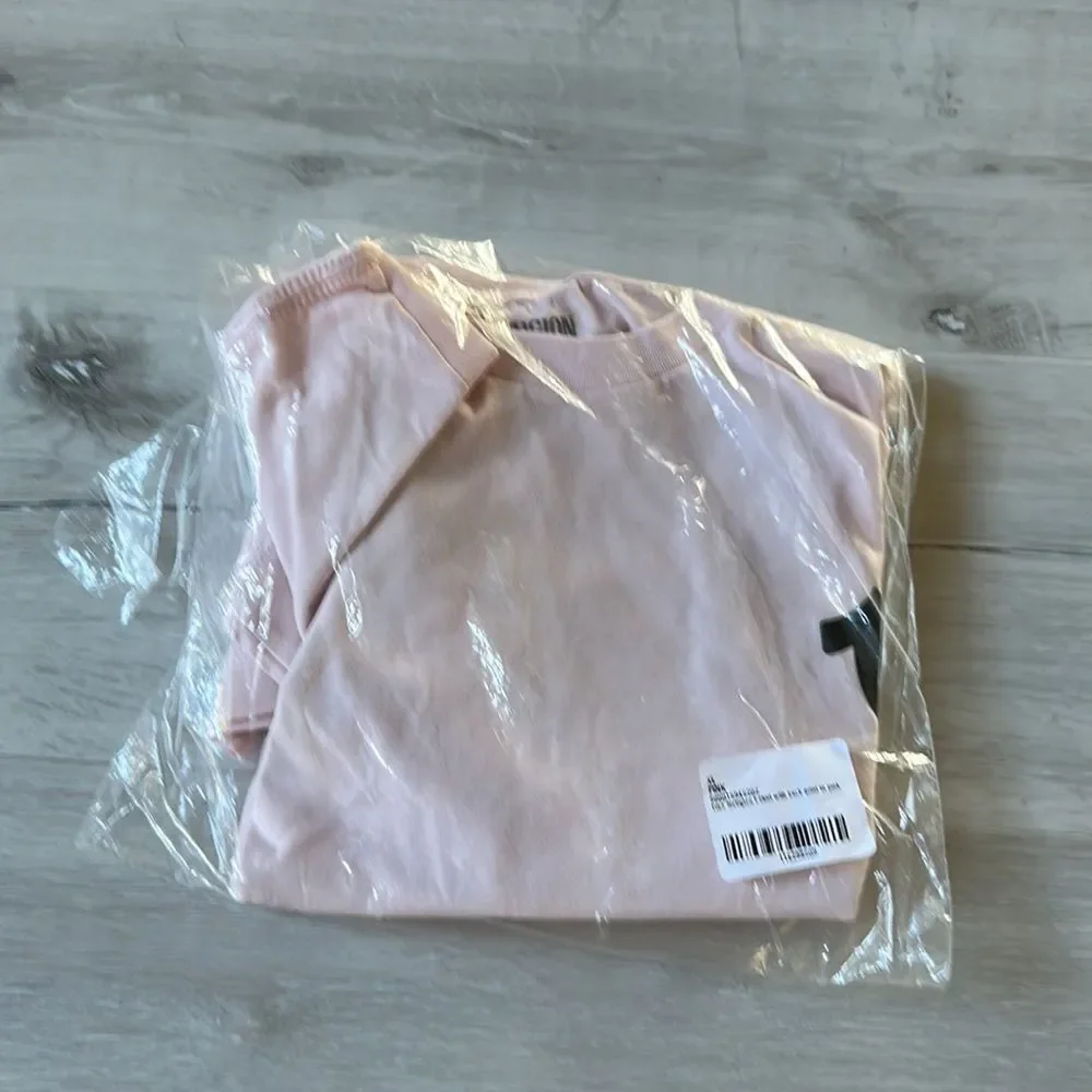 True Religion Tee-Shirt With‎ Back Print In Back XL  Pale Pink NWT IN PACKAGING